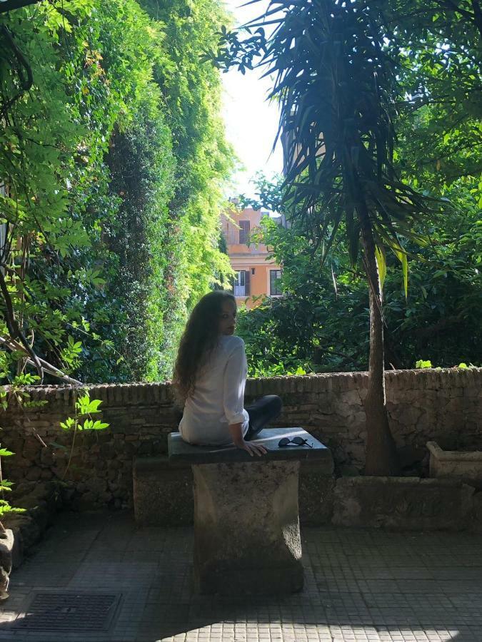 La Finestra Sul Cortile Appartamento Roma